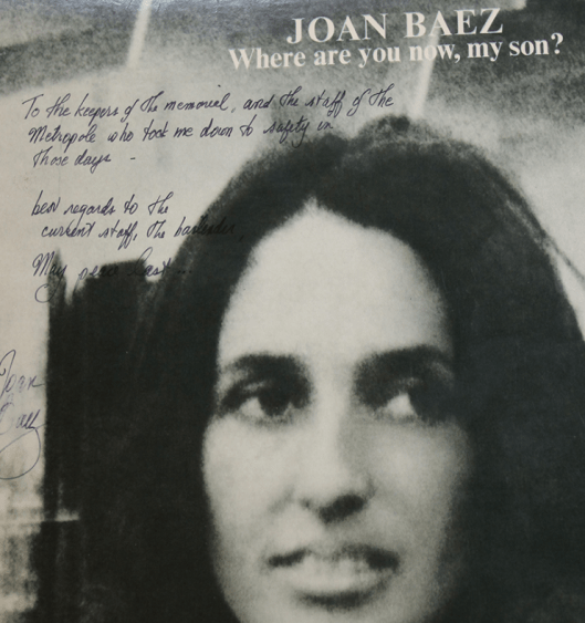 Part of the cover with the autograph of Joan Baez.